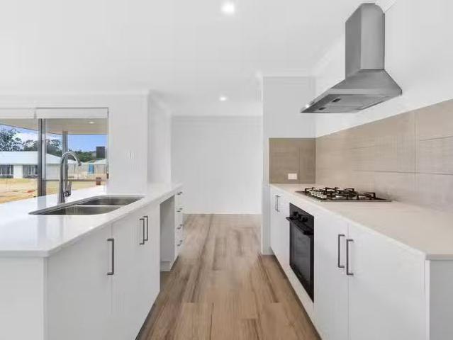 House for rent in Parklands, Western Australia
