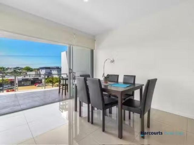 Apartment for rent in Toombul, Queensland