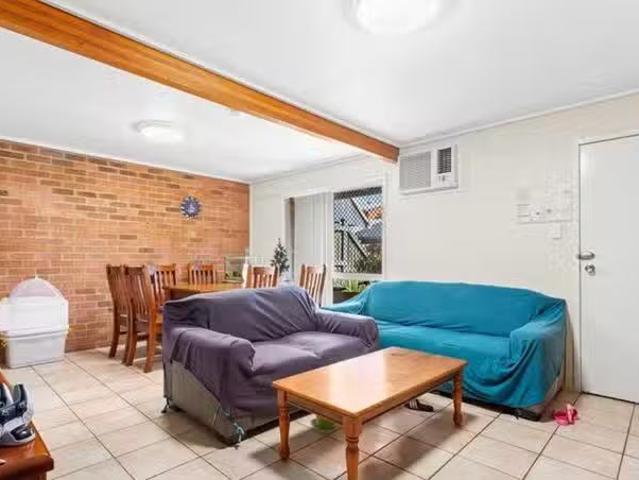 Apartment for rent in Koongal, Queensland