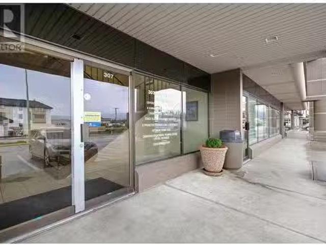 House for rent in Winfield, British Columbia
