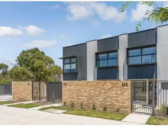 Condo for rent in Greenway, Australian Capital Territory