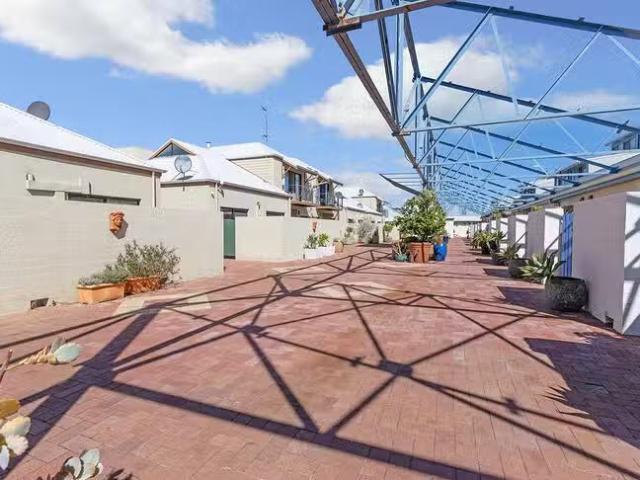 Apartment for rent in South Fremantle, Western Australia