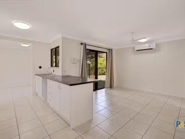 House for rent in Bushland Beach, Queensland