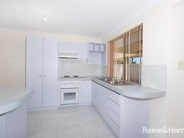 House for rent in Golden Bay, Western Australia