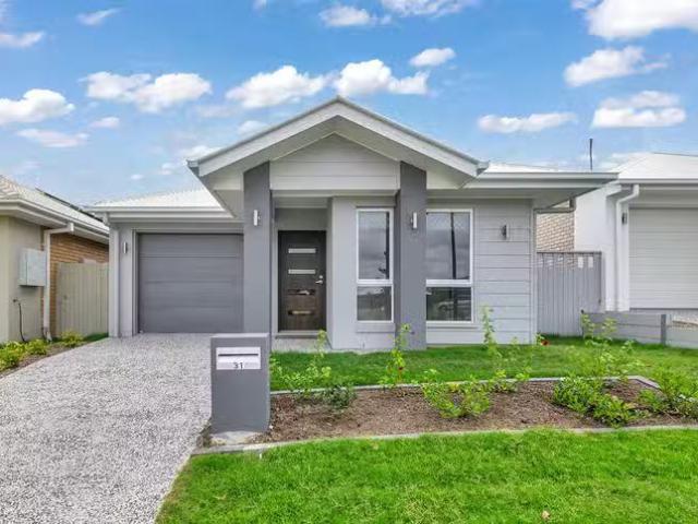 House for rent in Riddells Creek, Victoria