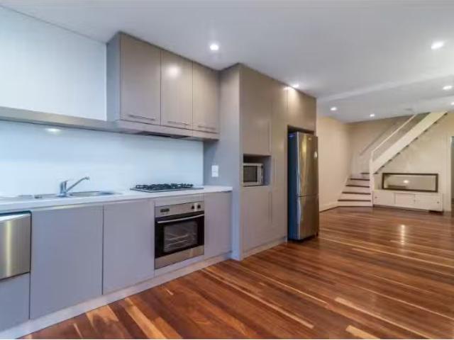 Condo for rent in Sydney, New South Wales