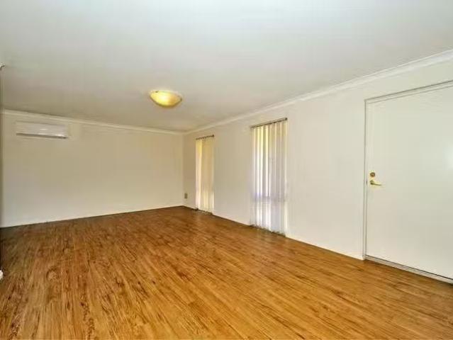 House for rent in Safety Bay, Western Australia