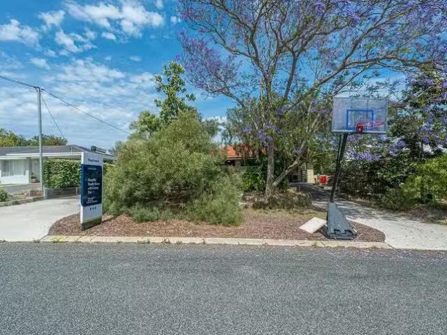 House for rent in Duncraig, Western Australia