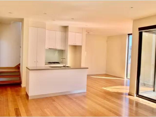 Condo for rent in Camerons Creek, Victoria