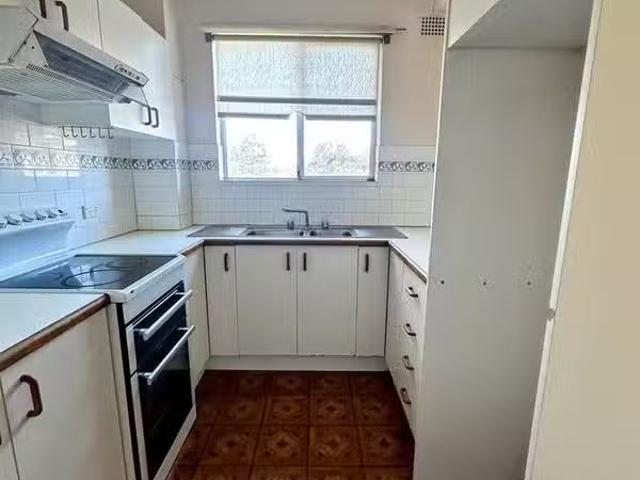House for rent in Wollongong West, New South Wales