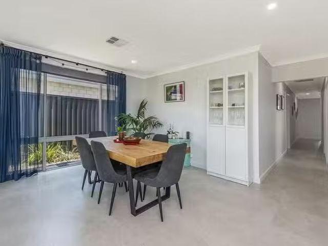 House for rent in Secret Harbour, Western Australia