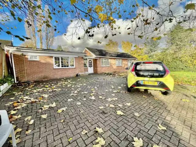 House for rent in Littleover, East Midlands