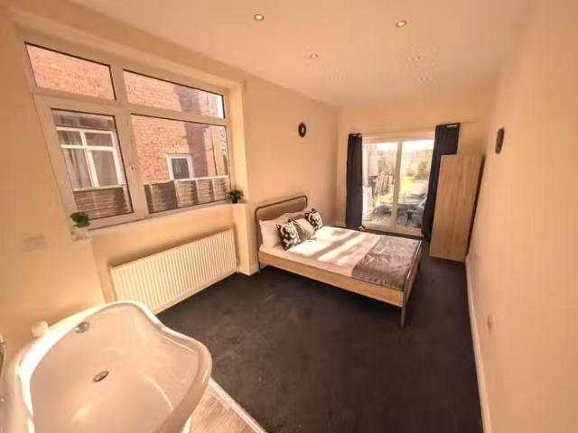 House for rent in West Midlands