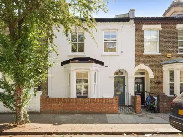 House for rent in Battersea, Greater London