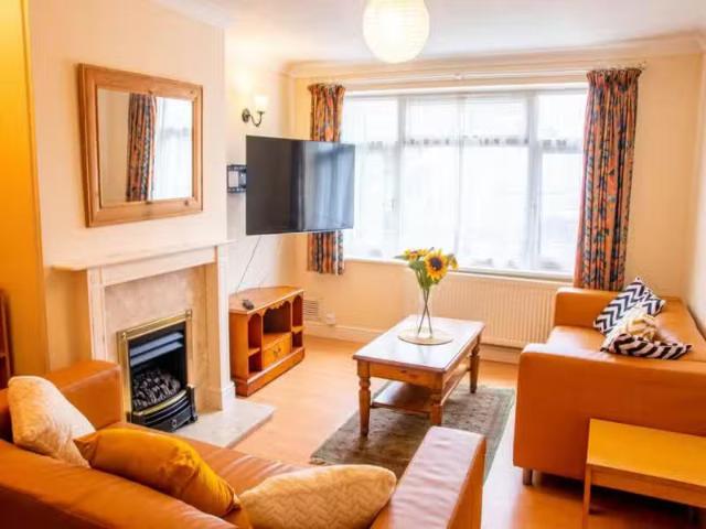 House for rent in Barton Stacey, Hampshire