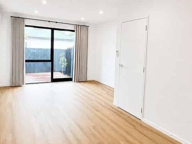 Townhouse for rent in Riccarton, Canterbury