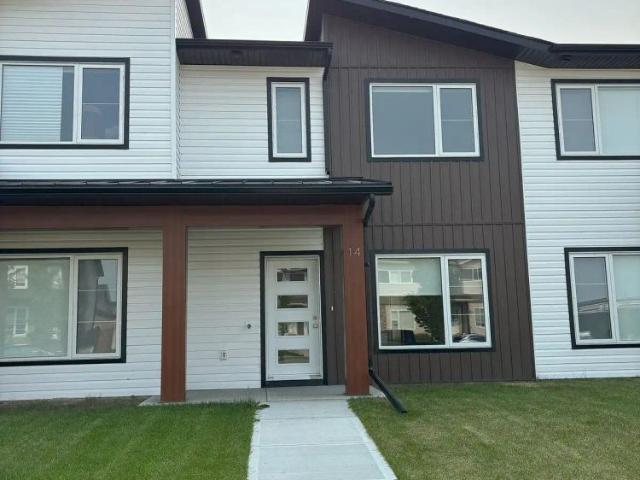 Townhouse for rent in Red Deer County, Alberta