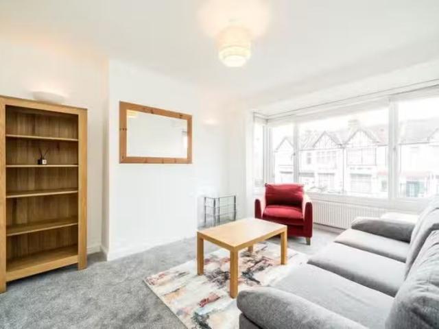 House for rent in London Borough of Merton, Mitcham