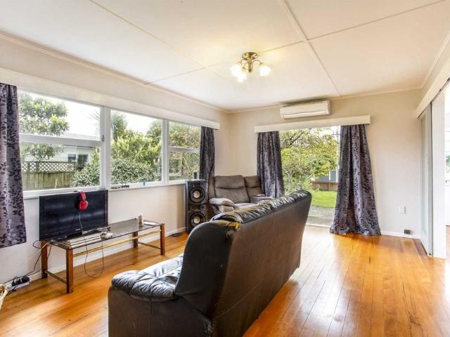 House for rent in Helensville, Rodney