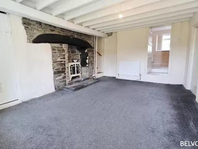 House for rent in Pontypridd, Wales