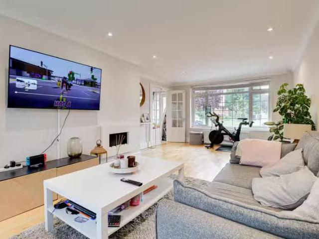 House for rent in St Albans, Five Acres