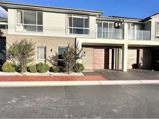 Condo for rent in Sydney, New South Wales