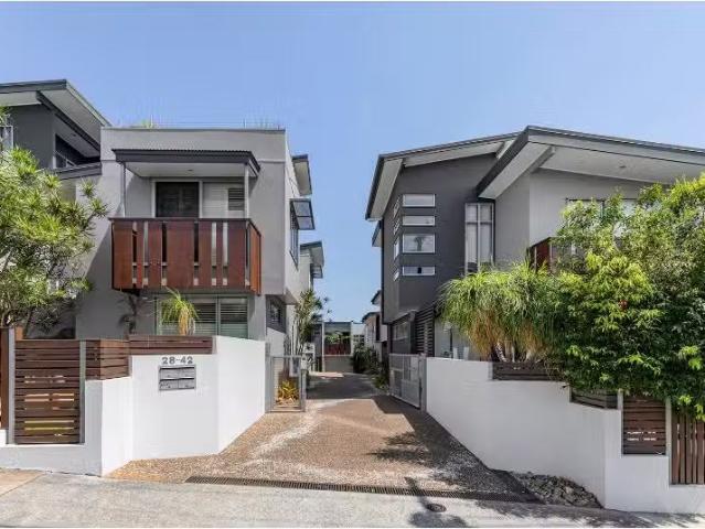 Condo for rent in Toombul, Queensland