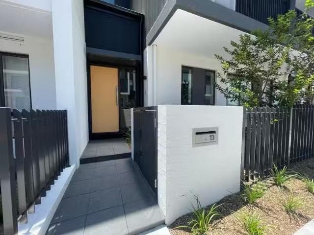 Condo for rent in Sydney, New South Wales