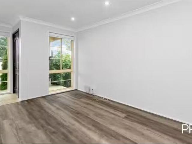 Condo for rent in Sydney, New South Wales