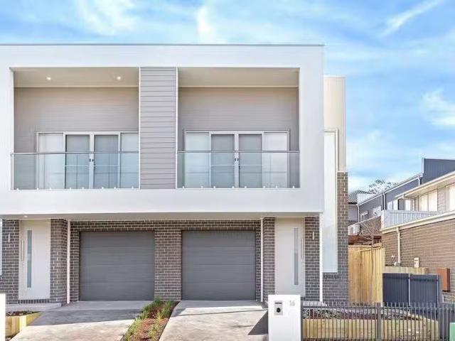 Condo for rent in Sydney, New South Wales