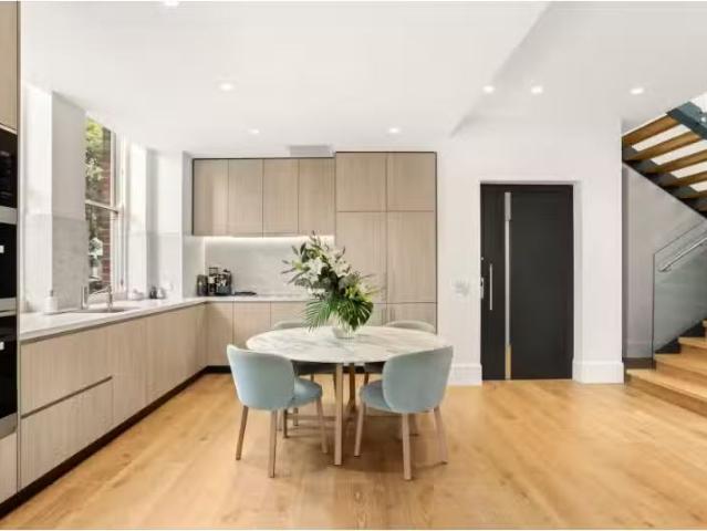 Condo for rent in Sydney, New South Wales