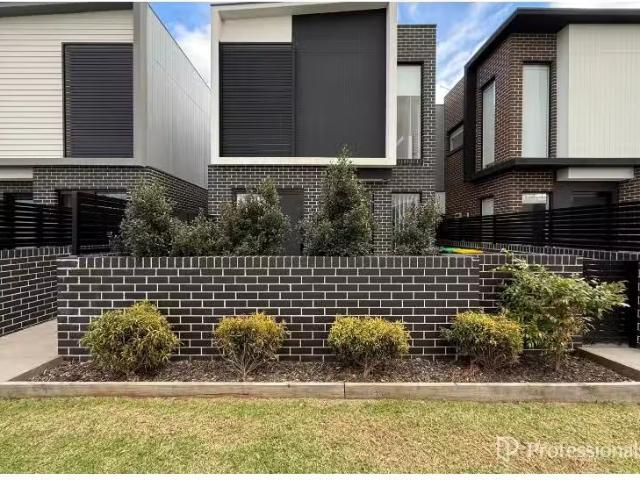 Condo for rent in Sydney, New South Wales