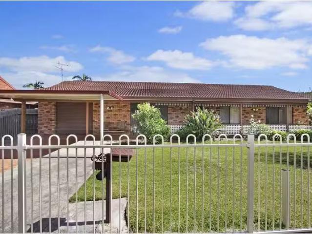 House for rent in St Clair, Sydney
