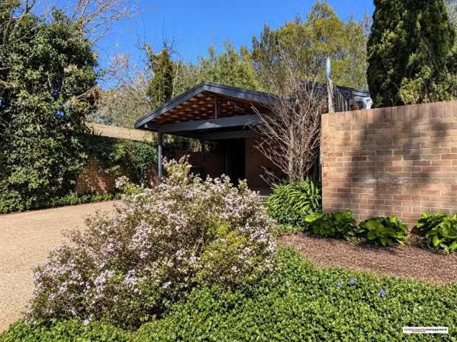 Condo for rent in Woden, Australian Capital Territory