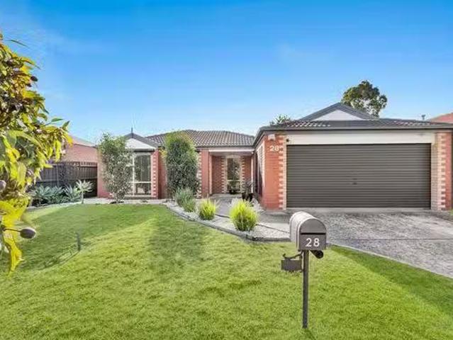 House for rent in Carrum Downs, Melbourne