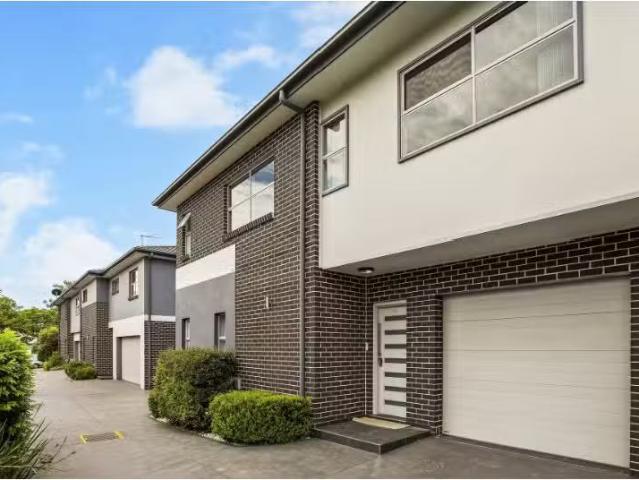 Condo for rent in Sydney, New South Wales