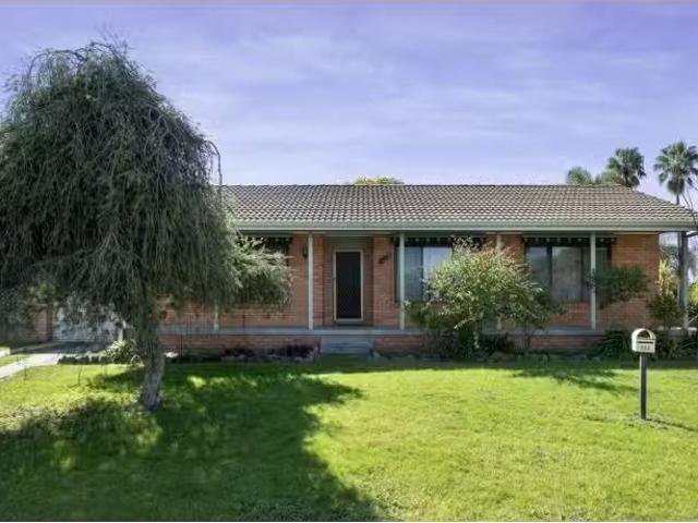 House for rent in Lavington, Albury