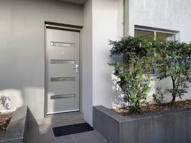 Condo for rent in Sydney, New South Wales