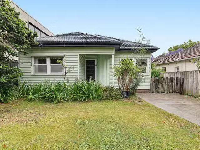 House for rent in Sydney, Blue Mountains City Council