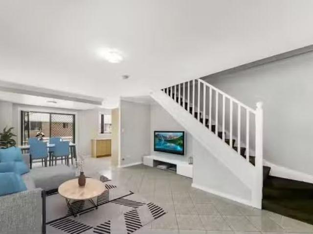 Condo for rent in Sydney, New South Wales