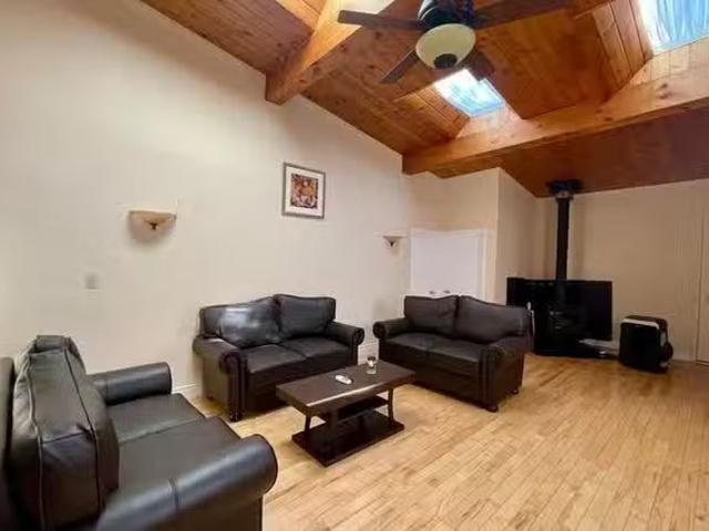 Apartment for rent in Kawartha Lakes, Ontario