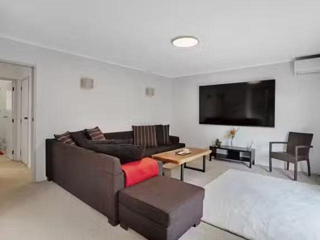 Apartment for rent in Howick, Oroua County