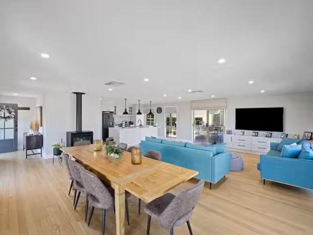 House for rent in Bellbridge, Victoria