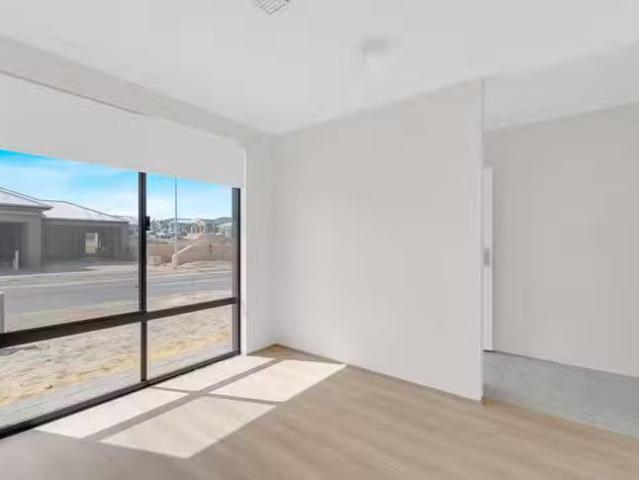 House for rent in Hammond Park, Western Australia