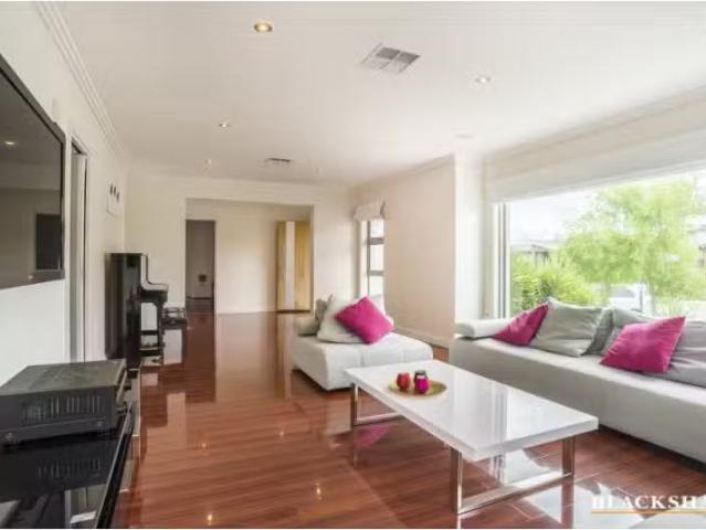 House for rent in Franklin, Australian Capital Territory