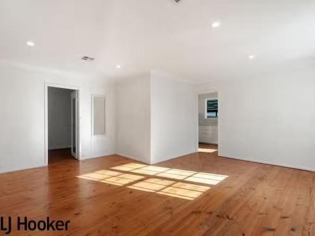 House for rent in Winthrop, Western Australia