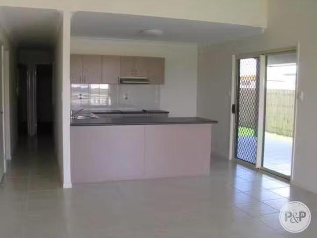 House for rent in Mount Low, Queensland