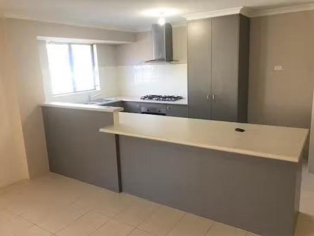 House for rent in Canning Vale, Western Australia