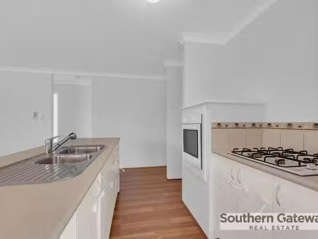 House for rent in Wellard, Western Australia