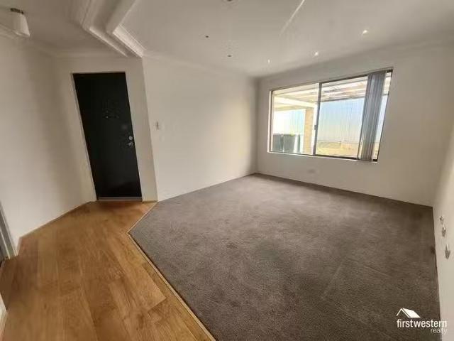 House for rent in Banksia Grove, Western Australia
